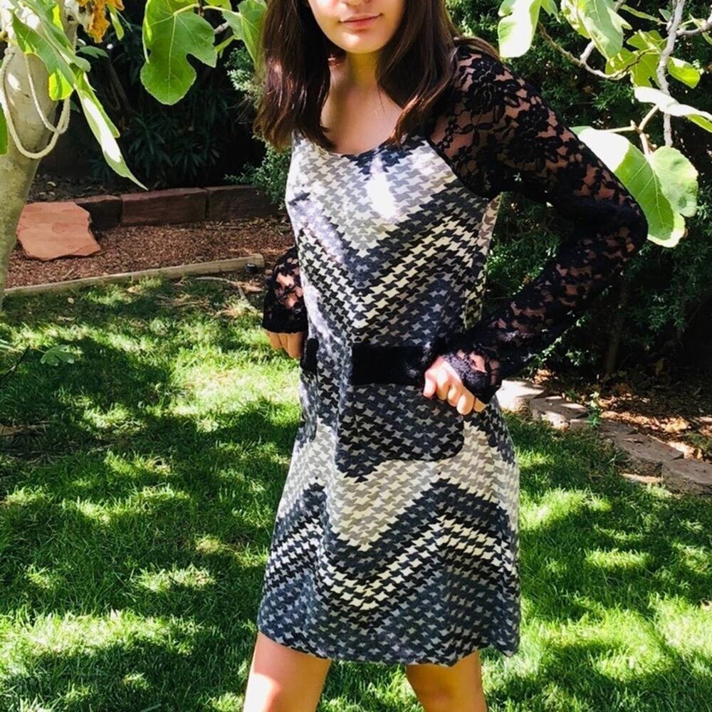 Long Sleeve Knit Pocket Dress NWT